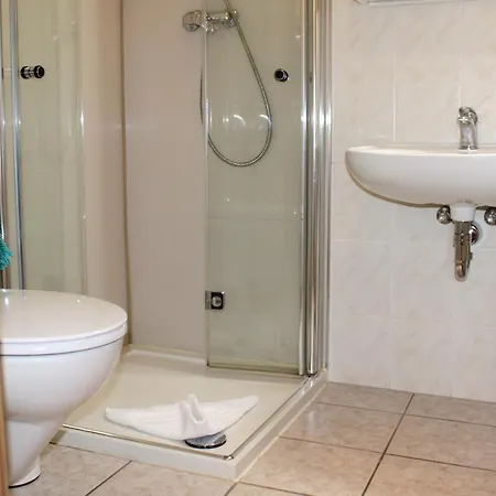 Zwischen Und Bodden App 02 Ahrenshoop